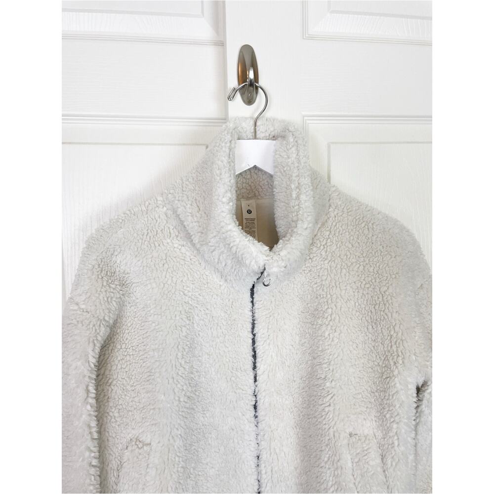 Lululemon Cinchable Zip Fleece Jacket White Opal Sherpa Teddy Bomber Sz L - Picture 2 of 10